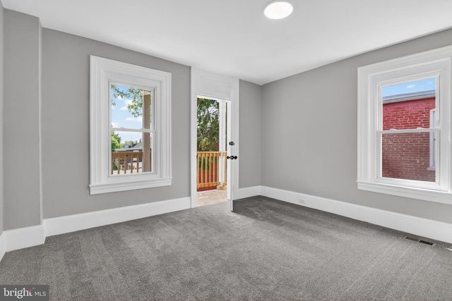 435 S WEST END AVE, Lancaster, PA 17603