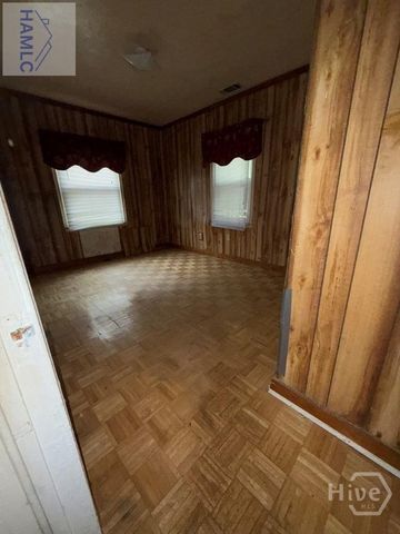 1821 Holly Avenue, Savannah, GA 31404