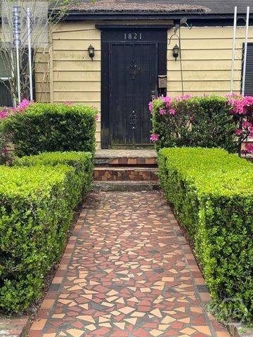 1821 Holly Avenue, Savannah, GA 31404