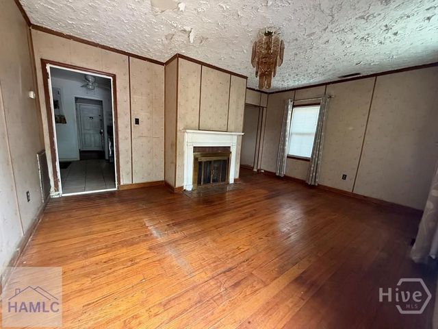 1821 Holly Avenue, Savannah, GA 31404