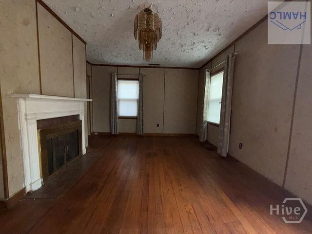 1821 Holly Avenue, Savannah, GA 31404