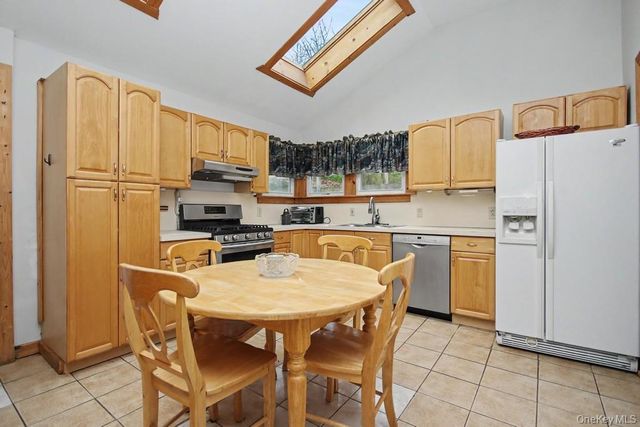 9 Wildwood Drive, Greenwood Lake, NY 10925