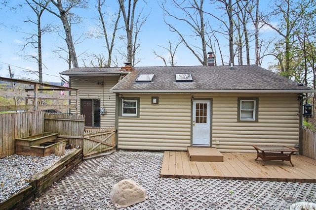 9 Wildwood Drive, Greenwood Lake, NY 10925