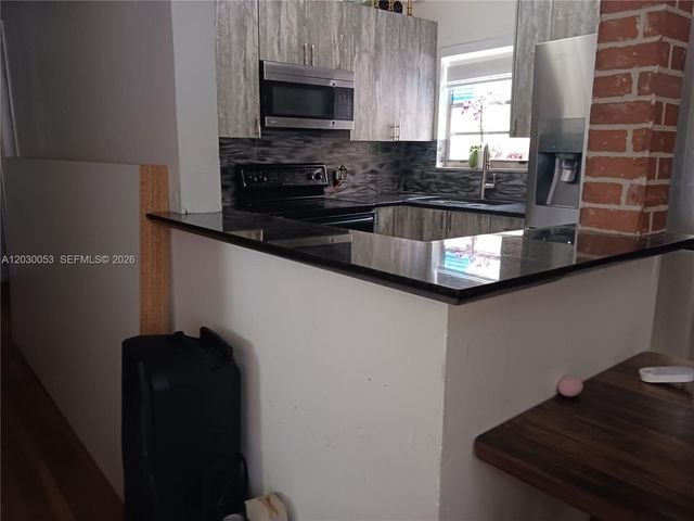 2635 SW 34th Court, Miami, FL 33133