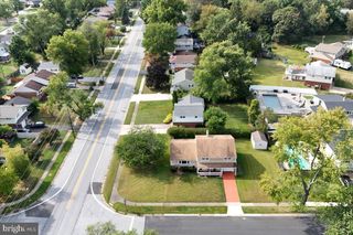 2115 COVENTRY DR, Wilmington, DE 19810