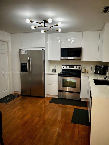 1111 Sorrento Dr 1111, Weston, FL 33326