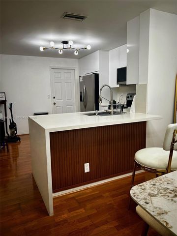 1111 Sorrento Dr 1111, Weston, FL 33326