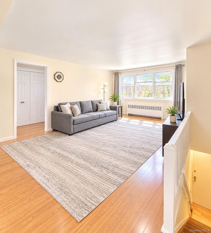 152-47 Jewel Avenue B, Flushing, NY 11367 — photo 2