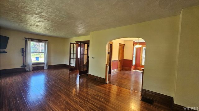 5930 Old Wilson Burt Road, Newfane, NY 14028