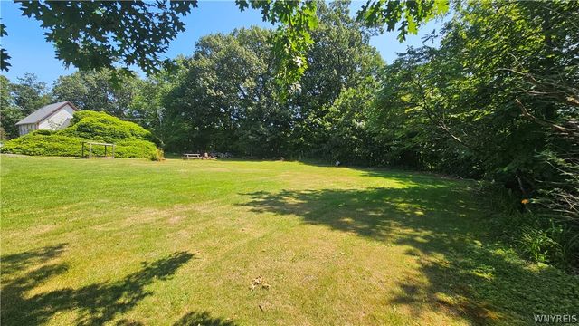 5930 Old Wilson Burt Road, Newfane, NY 14028