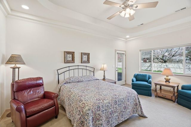 4913 S Woodfield Ln, Spokane, WA 99223