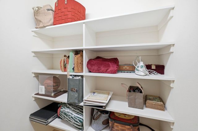 4913 S Woodfield Ln, Spokane, WA 99223