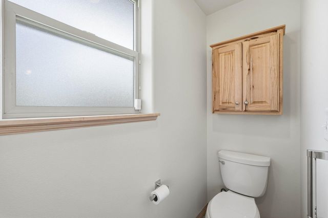 4913 S Woodfield Ln, Spokane, WA 99223