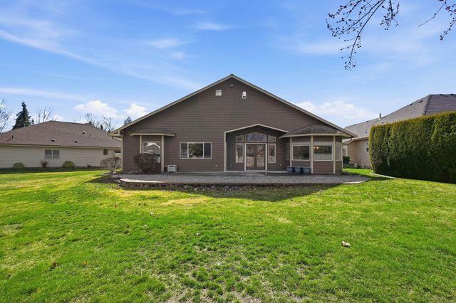 4913 S Woodfield Ln, Spokane, WA 99223