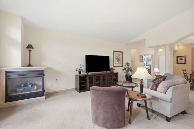 4913 S Woodfield Ln, Spokane, WA 99223