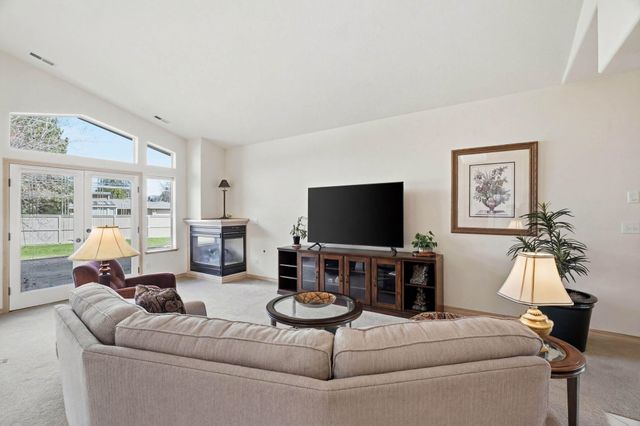 4913 S Woodfield Ln, Spokane, WA 99223