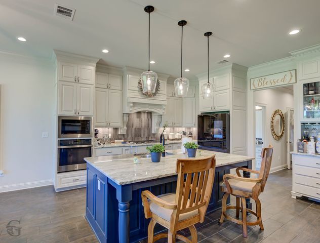237 Peregrine Way, Bossier City, LA 71112