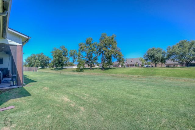 237 Peregrine Way, Bossier City, LA 71112