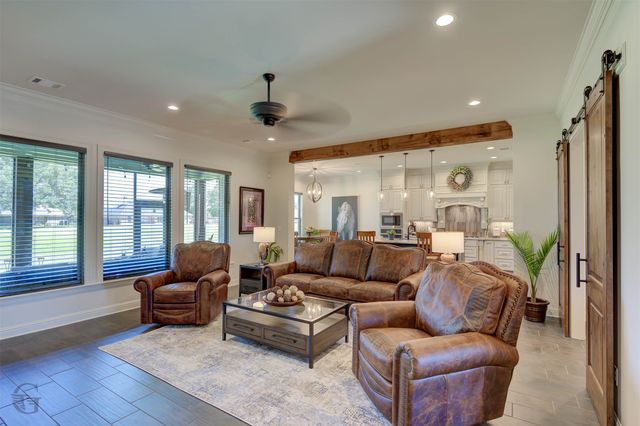 237 Peregrine Way, Bossier City, LA 71112