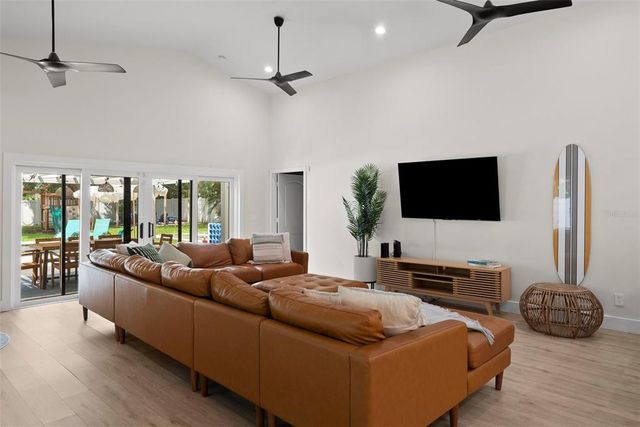 445 WEXFORD LEAS BOULEVARD, Palm Harbor, FL 34683