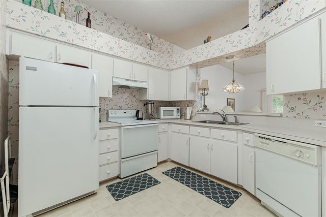 2206 SAN MARCOS CIRCLE SE, Winter Haven, FL 33880