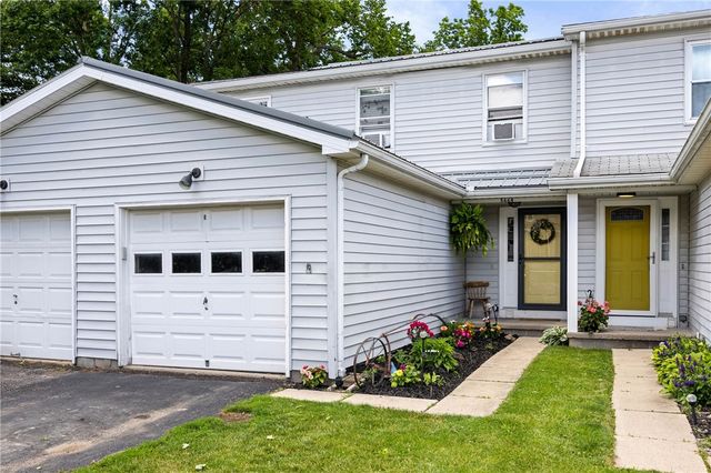 5664 Running Brook Road, Farmington, NY 14425