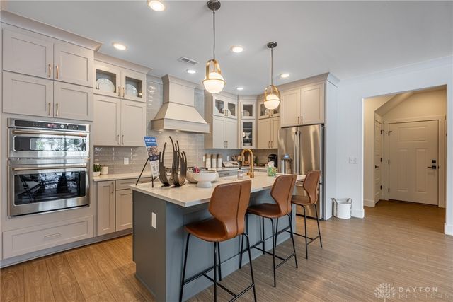 1464 Triple Crown Way, Beavercreek Twp, OH 45385