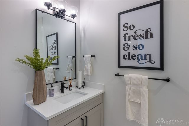 1464 Triple Crown Way, Beavercreek Twp, OH 45385