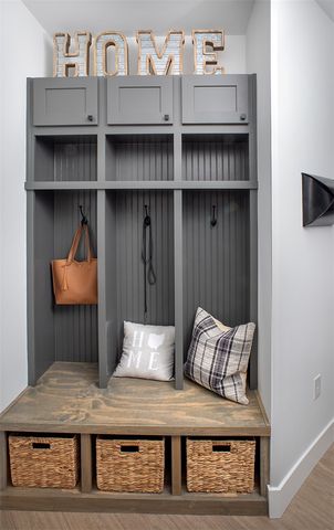 1464 Triple Crown Way, Beavercreek Twp, OH 45385