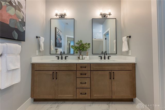 1464 Triple Crown Way, Beavercreek Twp, OH 45385