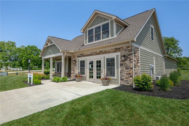 1464 Triple Crown Way, Beavercreek Twp, OH 45385