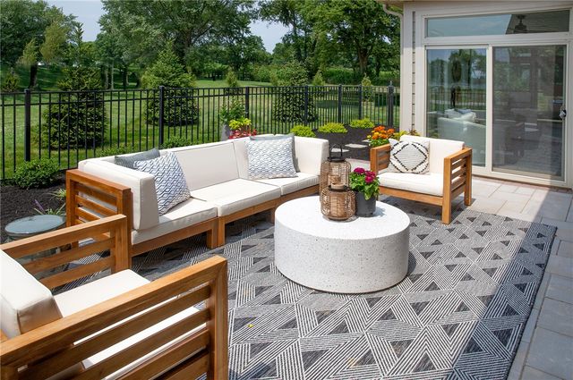 1464 Triple Crown Way, Beavercreek Twp, OH 45385