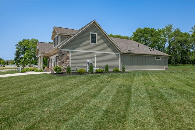 1464 Triple Crown Way, Beavercreek Twp, OH 45385