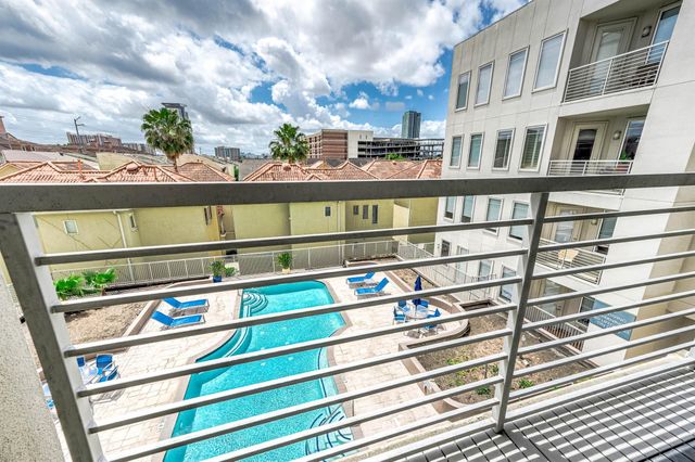 505 Jackson Hill Street 308, Houston, TX 77007