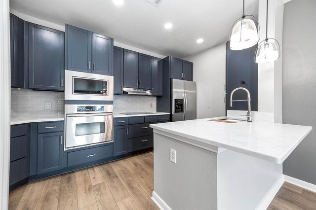505 Jackson Hill Street 308, Houston, TX 77007