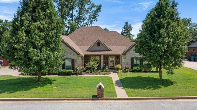 2110 Park Ridge, Denison, TX 75020