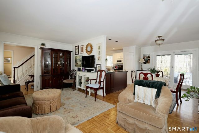 205 Winnepoge Drive, Fairfield, CT 06825