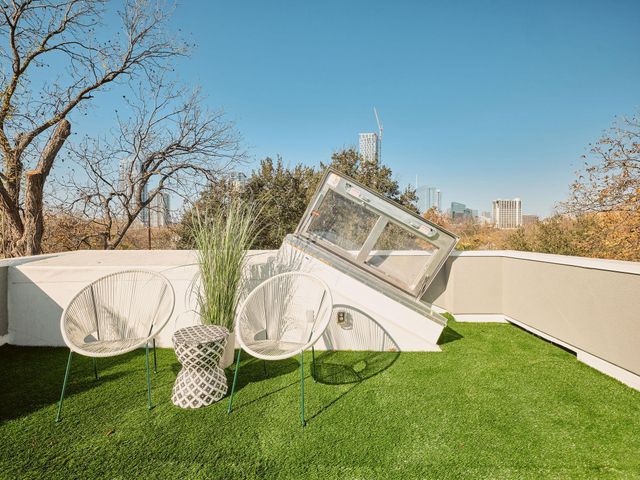 1404 Garden ST 2B, Austin, TX 78702