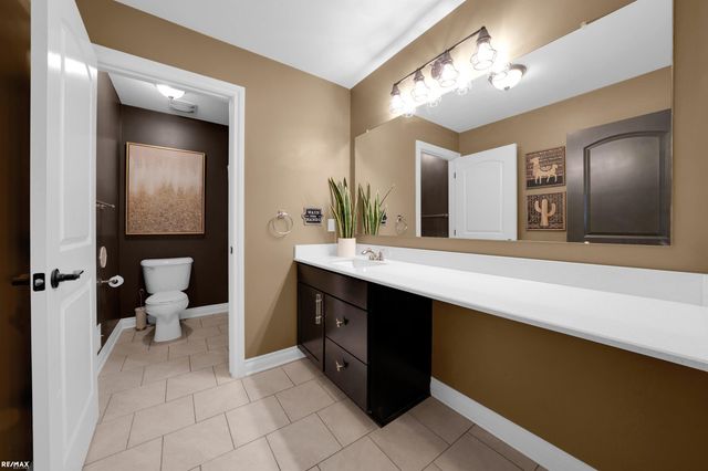 55553 Morgan Drive, Macomb, MI 48042