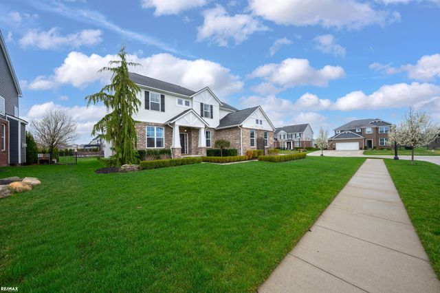 55553 Morgan Drive, Macomb, MI 48042