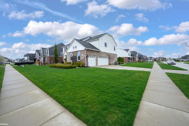 55553 Morgan Drive, Macomb, MI 48042