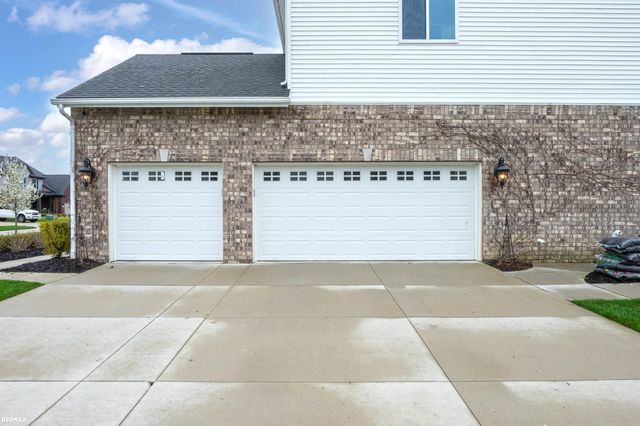 55553 Morgan Drive, Macomb, MI 48042