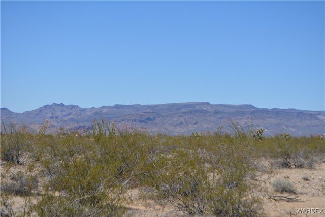 Lot 205 S Cortaro Road, Yucca, AZ 86438