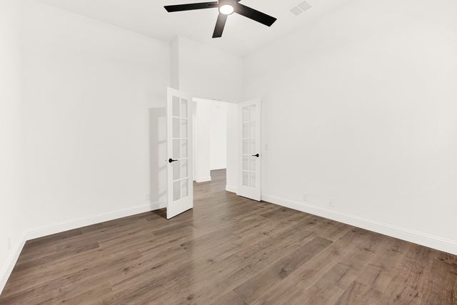 7312 Iris Road, Aubrey, TX 76227