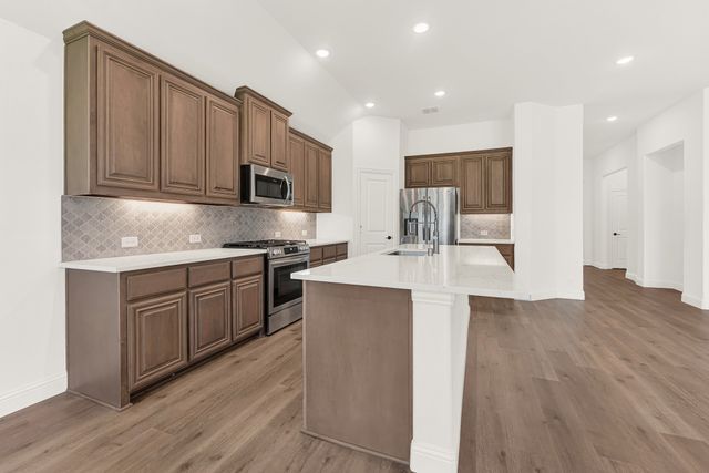 7312 Iris Road, Aubrey, TX 76227