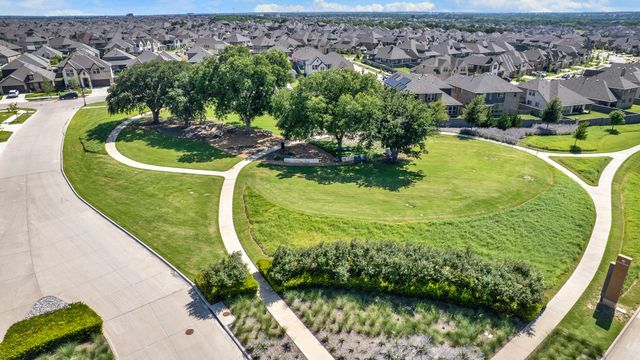 7312 Iris Road, Aubrey, TX 76227