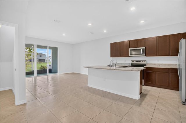 33028 TULIP PETAL LANE, Wesley Chapel, FL 33545