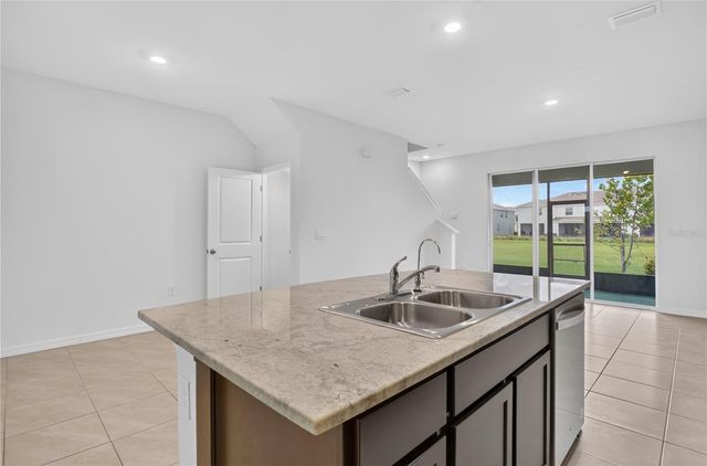 33028 TULIP PETAL LANE, Wesley Chapel, FL 33545