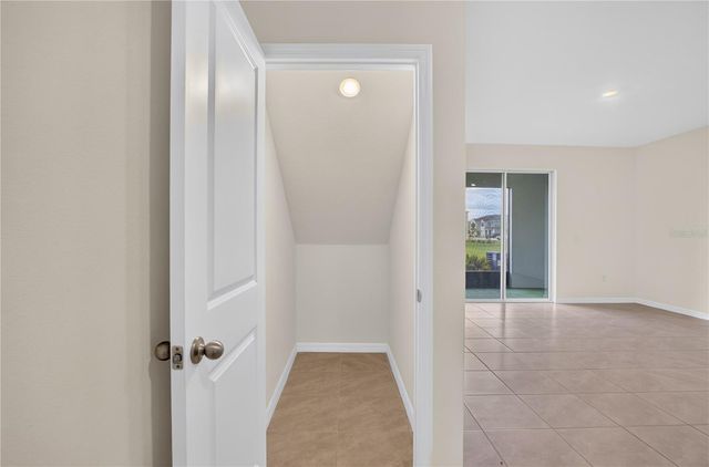33028 TULIP PETAL LANE, Wesley Chapel, FL 33545