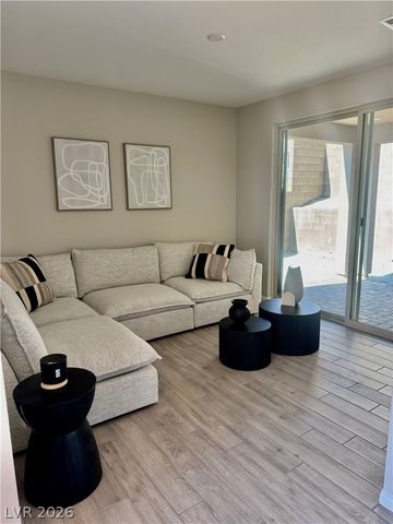 643 Solar Citrine Street, Las Vegas, NV 89138